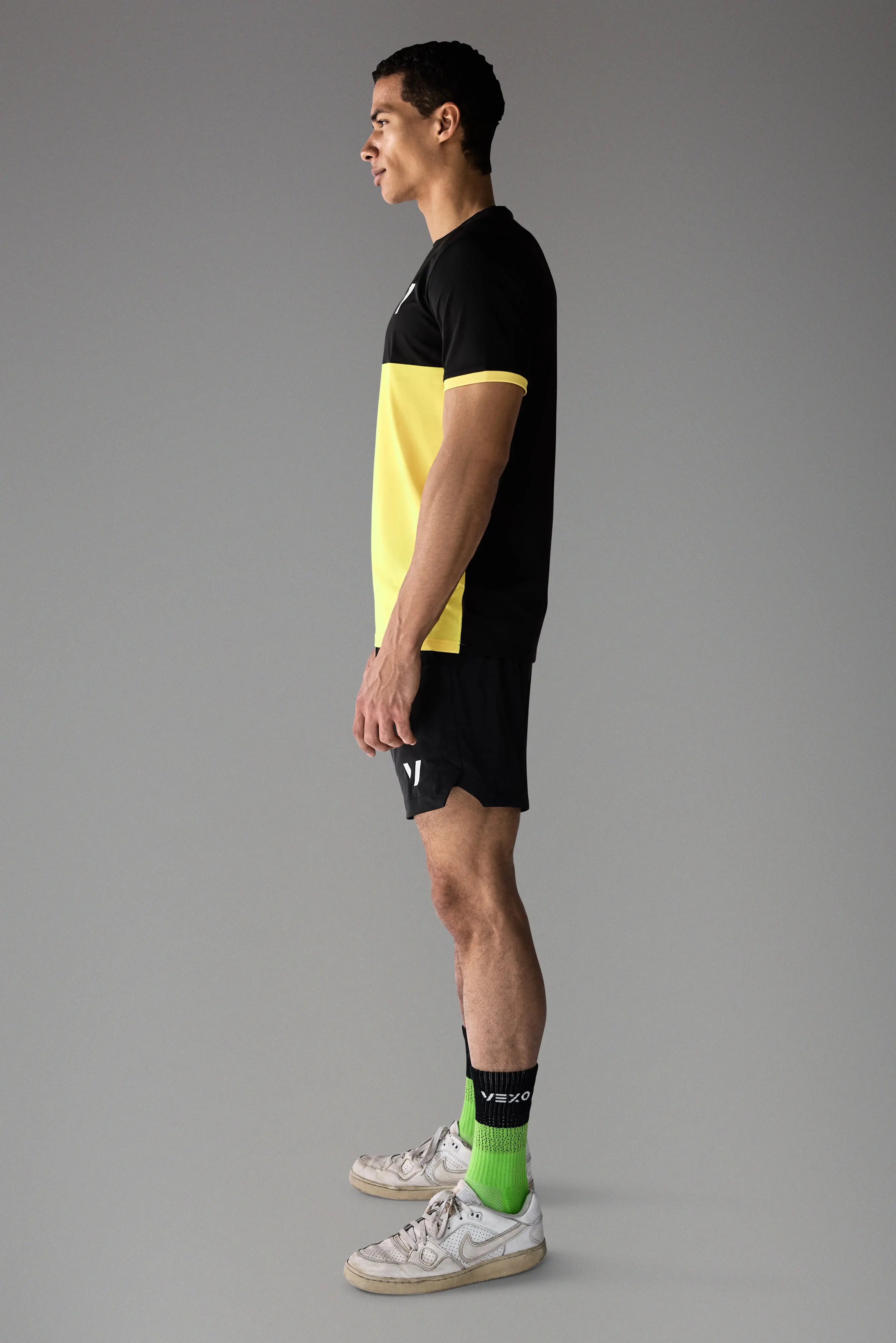 Vexo PrimeFit Match Tee – high-performance tennis t-shirt with a fitted design, breathable DryFit fabric, and lightweight feel for optimal comfort on court.