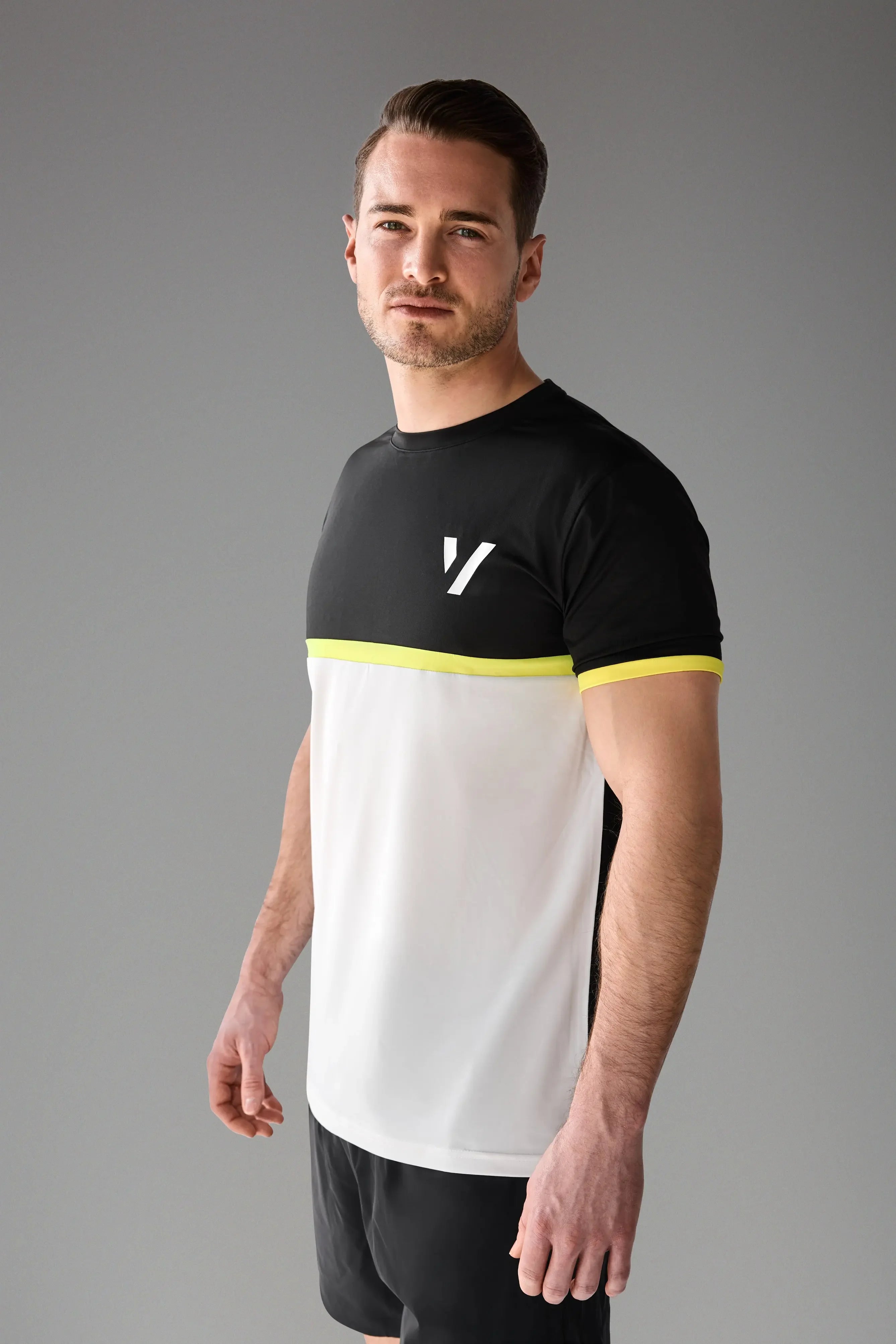 Vexo PrimeFit Match Tee – high-performance tennis t-shirt with a fitted design, breathable DryFit fabric, and lightweight feel for optimal comfort on court.