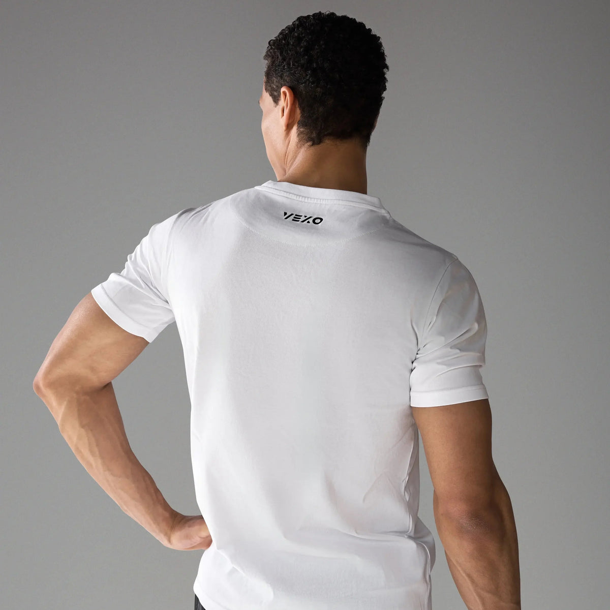 Vexo TrainWell Training T-Shirt – breathable, moisture-wicking athletic shirt designed for high-performance training with a soft, comfortable fit.