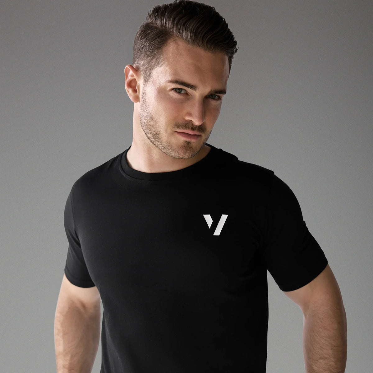 Vexo TrainWell Training T-Shirt – breathable, moisture-wicking athletic shirt designed for high-performance training with a soft, comfortable fit.