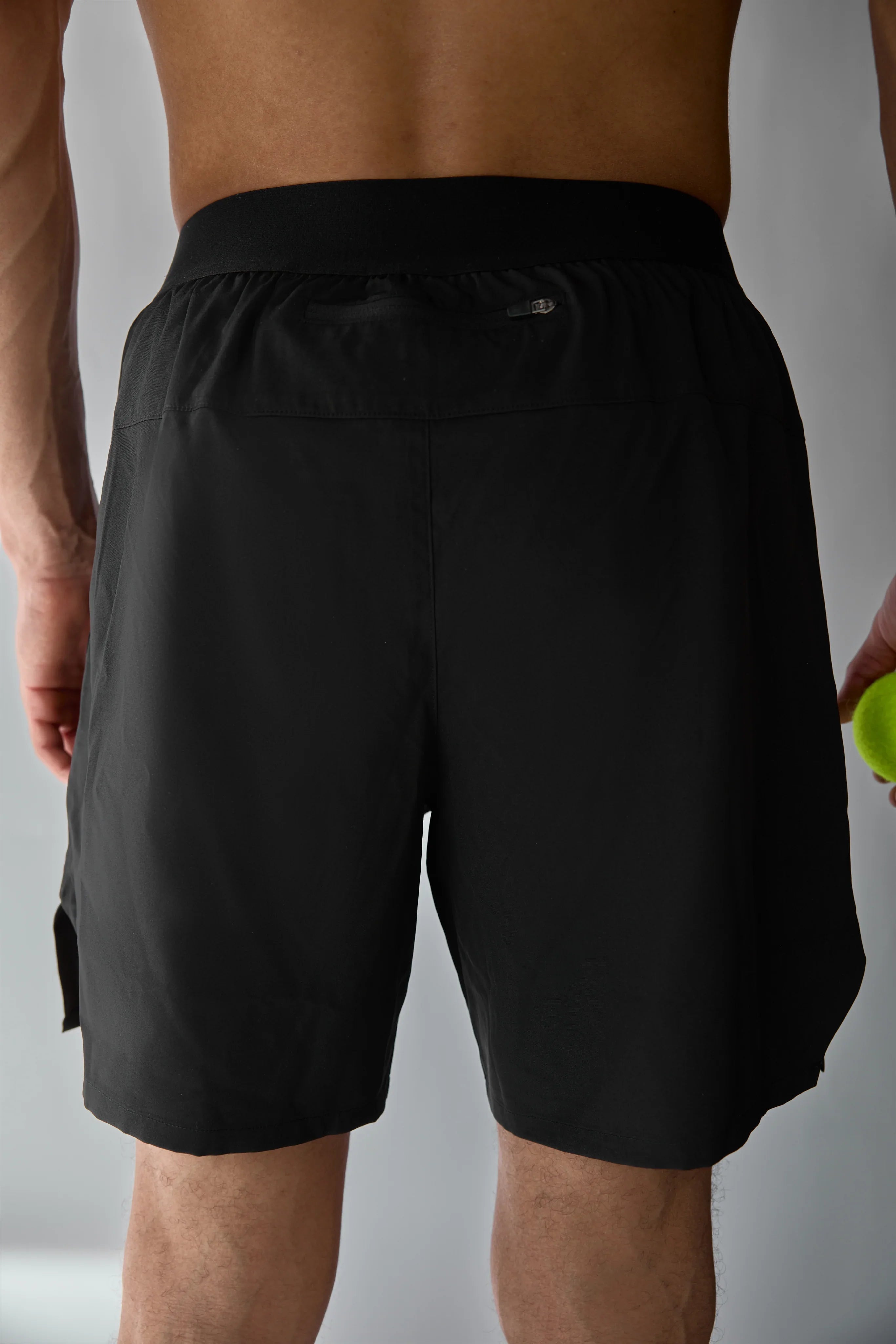 Vexo LightMove Shorts – ultra-lightweight, smooth tennis shorts designed for maximum mobility, featuring breathable fabric and a sleek, high-quality finish.