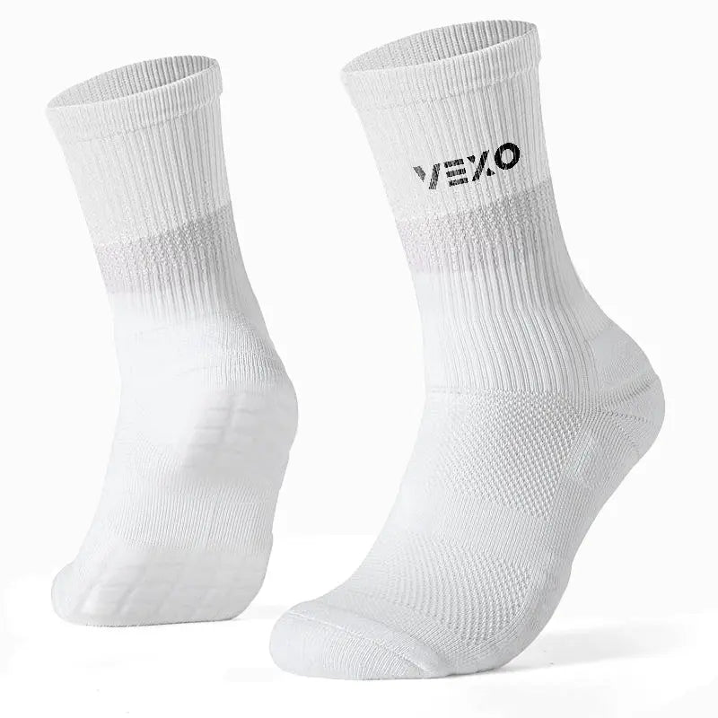 Vexo SoftLanding Socks – cushioned, breathable socks designed for all-day comfort with reinforced heel and toe support, perfect for training and recovery.