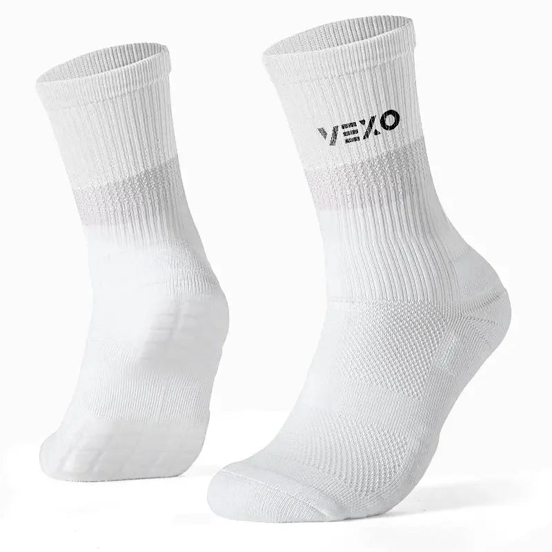 Vexo SoftLanding Socks – cushioned, breathable socks designed for all-day comfort with reinforced heel and toe support, perfect for training and recovery.
