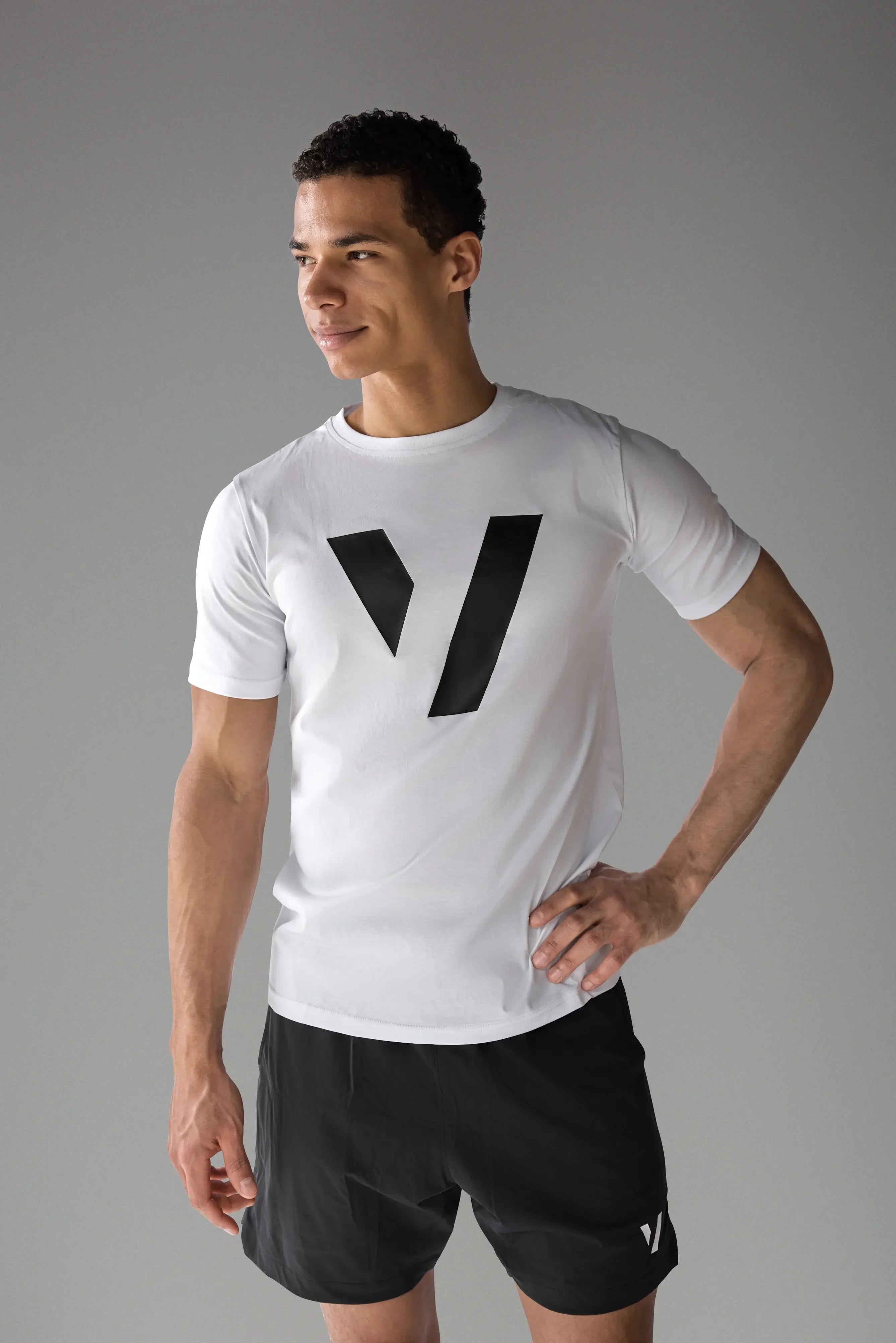 Vexo TrainWell Training T-Shirt – breathable, moisture-wicking athletic shirt designed for high-performance training with a soft, comfortable fit.
