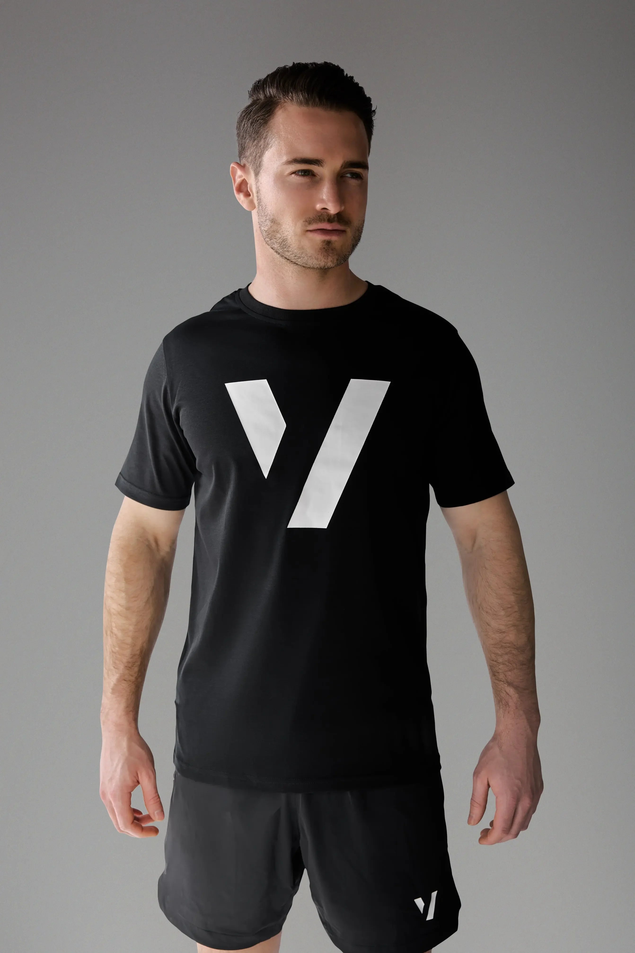 Vexo TrainWell Training T-Shirt – breathable, moisture-wicking athletic shirt designed for high-performance training with a soft, comfortable fit.
