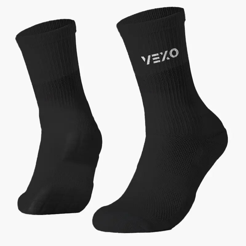 Vexo SoftLanding Socks – cushioned, breathable socks designed for all-day comfort with reinforced heel and toe support, perfect for training and recovery.